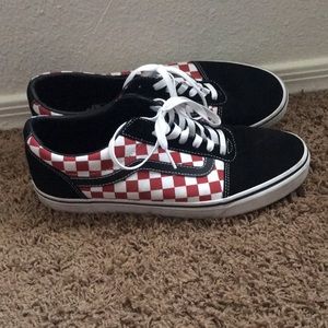 Vans old Skool red checkered size 11